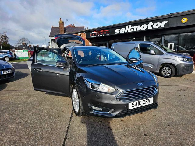 Ford Focus 1.5 TDCi Titanium X Euro 6 (s/s) 5dr (2016) - Picture 21