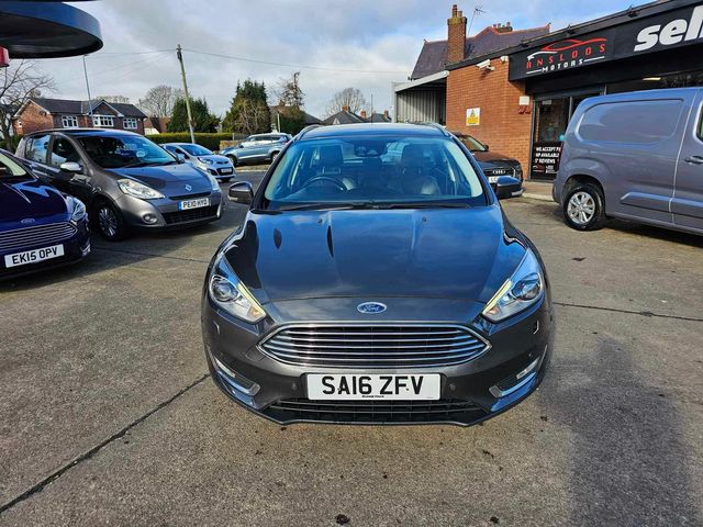 Ford Focus 1.5 TDCi Titanium X Euro 6 (s/s) 5dr (2016) - Picture 3