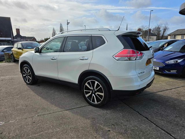 Nissan X-Trail 1.6 dCi N-Vision Euro 6 (s/s) 5dr (2017) - Picture 7