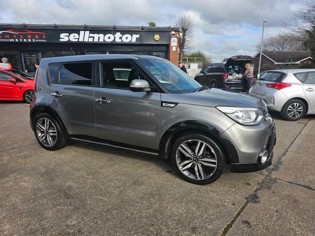 Kia Soul 1.6 CRDi Maxx Euro 5 5dr (2015) - Picture 15