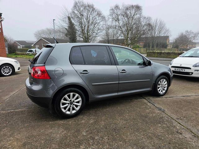 Volkswagen Golf 1.9 TDI Match 5dr (2007) - Picture 9