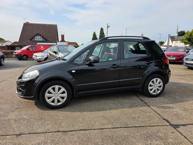 Suzuki SX4 1.6 SZ3 Euro 5 5dr (2013) - Picture 6