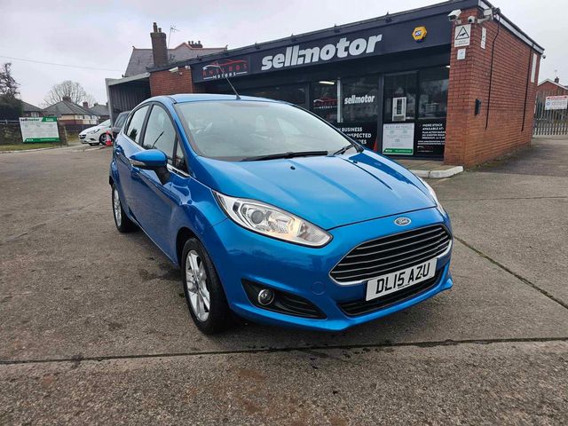 Ford Fiesta 1.0T EcoBoost Zetec Euro 6 (s/s) 5dr (2015) - Picture 3