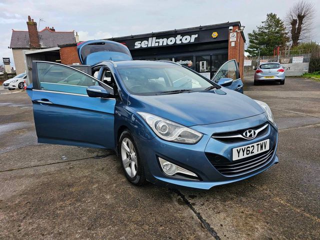 Hyundai i40 1.7 CRDi Blue Drive Style Euro 5 (s/s) 5dr (2012) - Picture 20