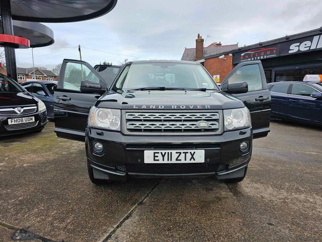 Land Rover Freelander 2 2.2 SD4 XS CommandShift 4WD Euro 5 5dr (2011) - Picture 19