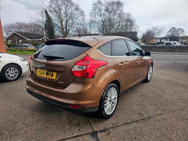 Ford Focus 1.0T EcoBoost Zetec Euro 5 (s/s) 5dr (2014) - Picture 9