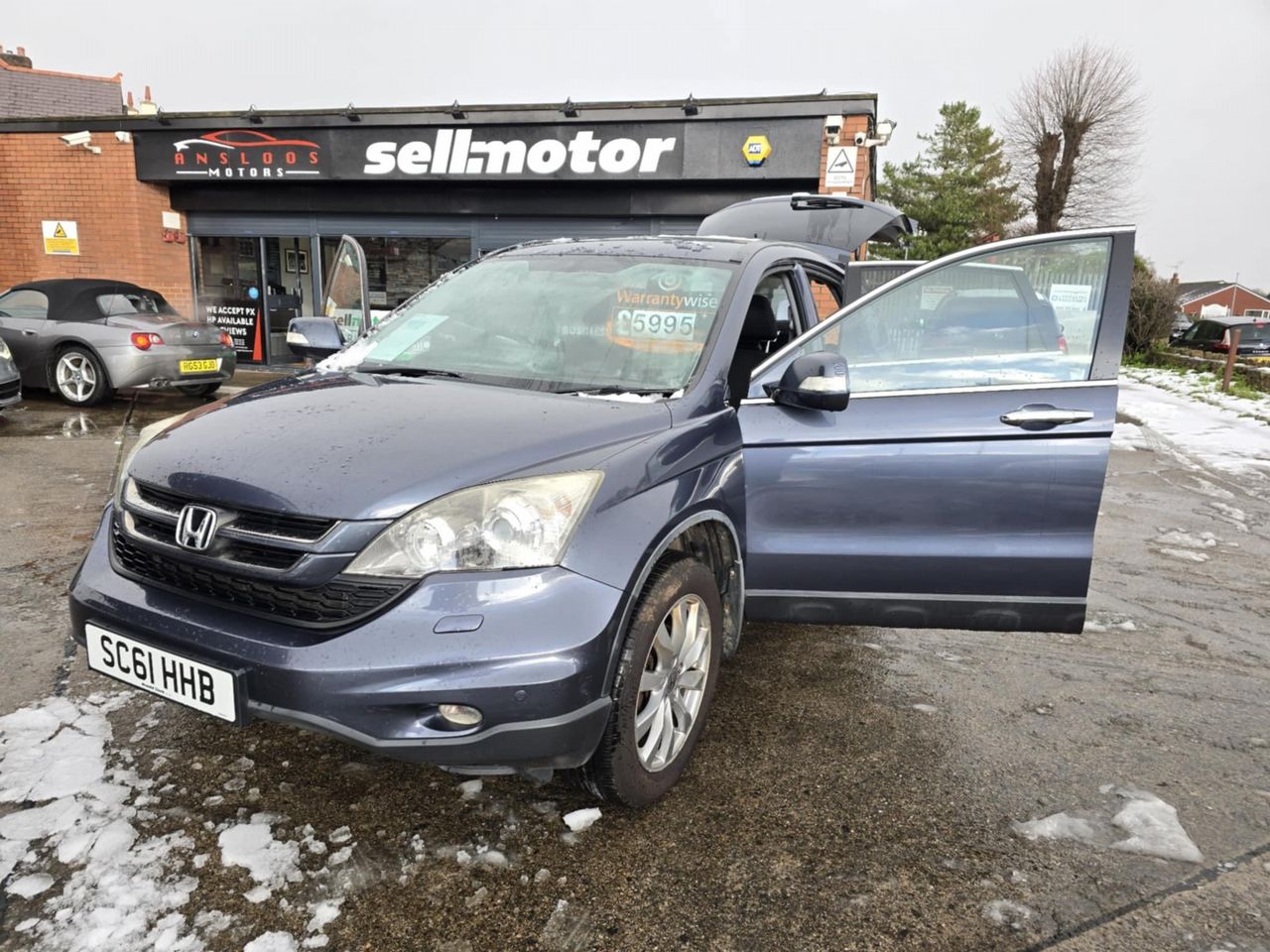 Honda CR-V 2.0 i-VTEC ES 4WD Euro 5 5dr - Picture 6 of 15