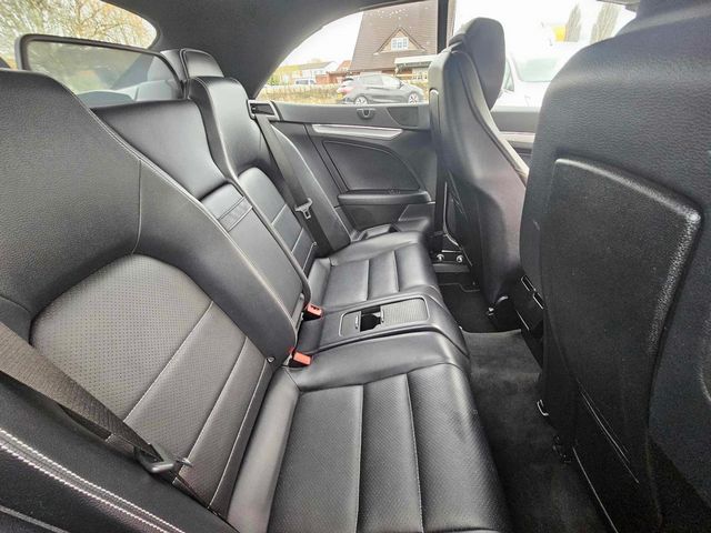 Mercedes-Benz E Class 1.8 E200 BlueEfficiency Sport Cabriolet G-Tronic+ Euro 5 (s/s) 2dr (2012) - Picture 16