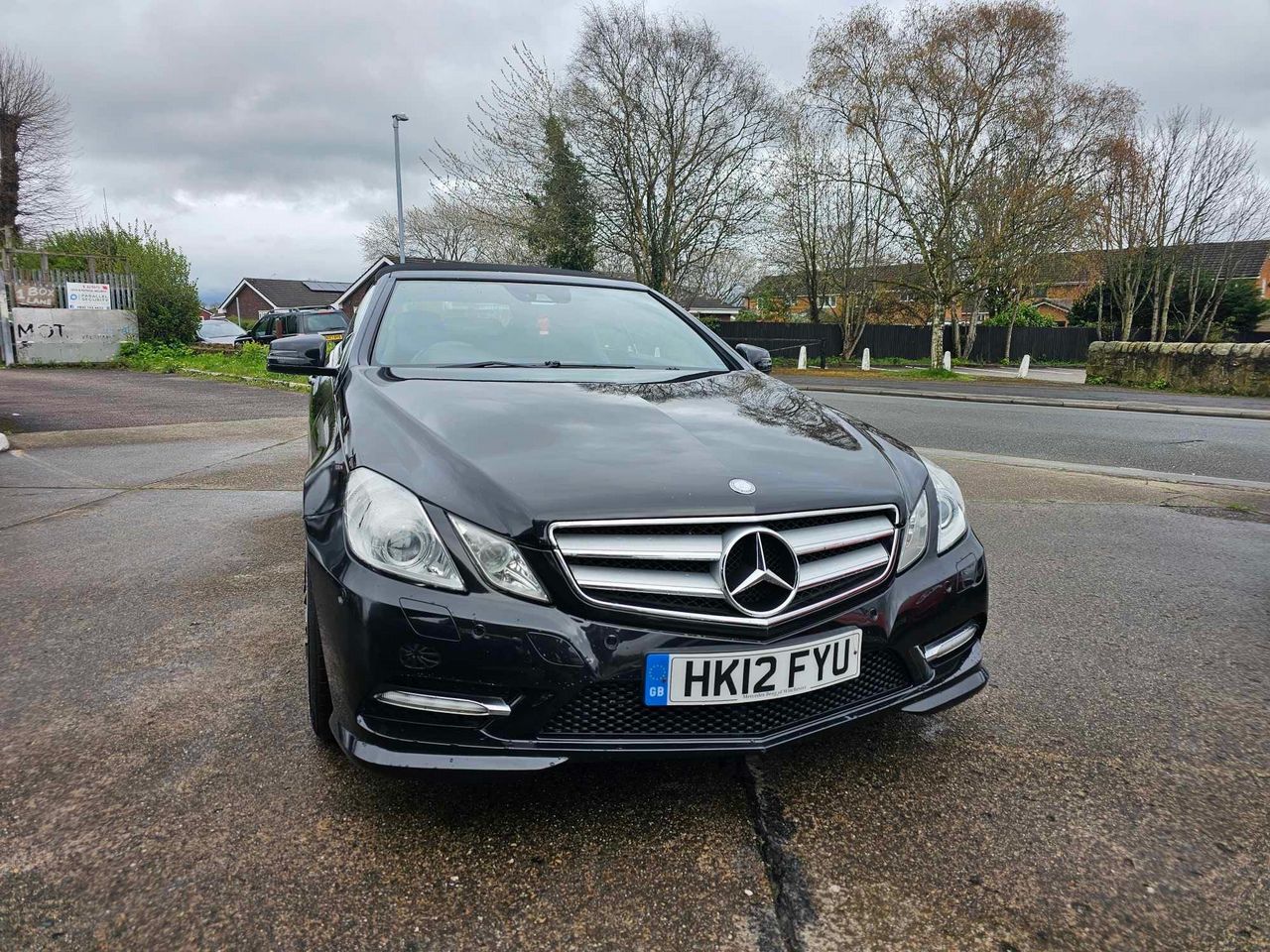 Mercedes-Benz E Class 1.8 E200 BlueEfficiency Sport Cabriolet G-Tronic+ Euro 5 (s/s) 2dr - Picture 1 of 19