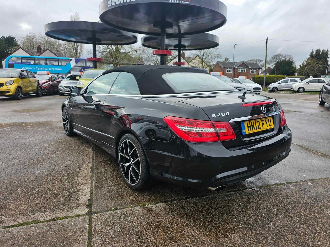 Mercedes-Benz E Class 1.8 E200 BlueEfficiency Sport Cabriolet G-Tronic+ Euro 5 (s/s) 2dr - Picture 8 of 19