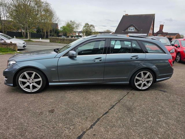 Mercedes-Benz C Class 2.1 C220 CDI BlueEfficiency Sport Edition 125 G-Tronic+ Euro 5 (s/s) 5dr (2011) - Picture 6