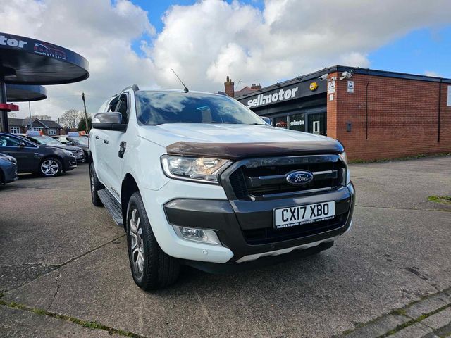 Ford Ranger 3.2 TDCi Wildtrak Auto 4WD Euro 5 4dr (2017) - Picture 2