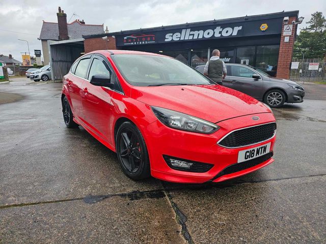 Ford Focus 1.0T EcoBoost Zetec S Euro 6 (s/s) 5dr (2015) - Picture 3