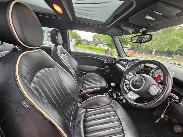 MINI Clubman 1.6 Cooper Euro 4 5dr (2007) - Picture 11