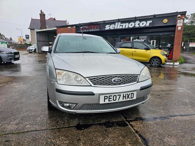 Ford Mondeo 2.0 Edge 5dr (2007) - Picture 2