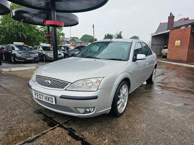 Ford Mondeo 2.0 Edge 5dr (2007) - Picture 4