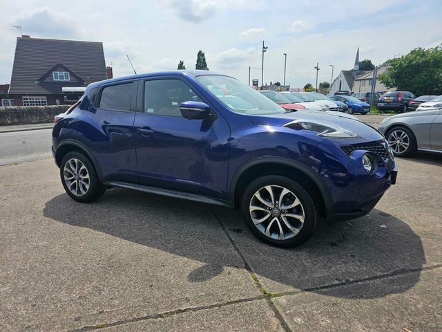 Nissan Juke 1.6 Tekna XTRON Euro 6 5dr (2015) - Picture 11