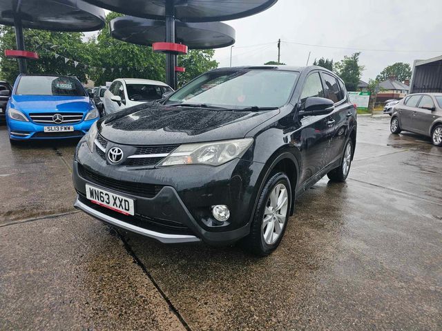 Toyota RAV4 2.2 D-4D Icon 4WD Euro 5 5dr (2013) - Picture 4