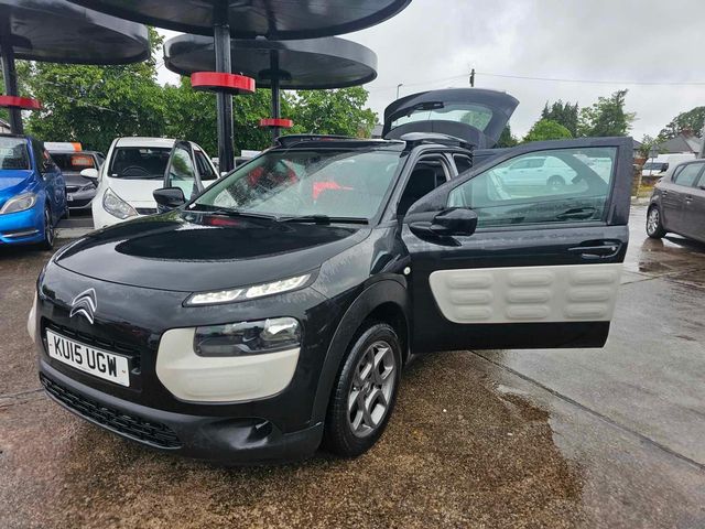 Citroen C4 Cactus 1.2 PureTech Feel Euro 6 (s/s) 5dr (2015) - Picture 18