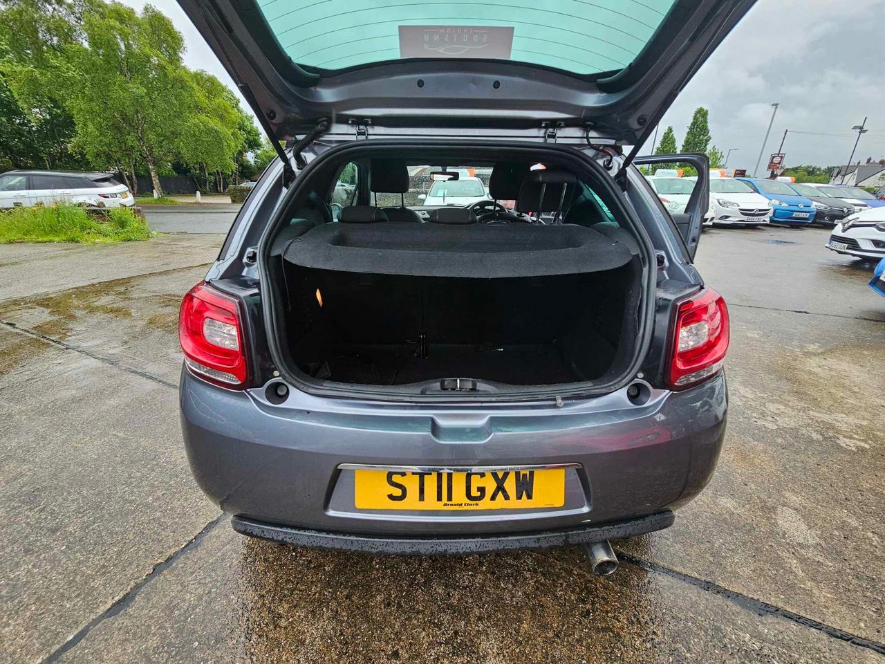 Citroen DS3 1.6 e-HDi Airdream DStyle Euro 5 (s/s) 3dr - Picture 15 of 19