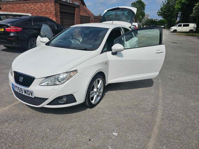 SEAT Ibiza 1.6 16V Sport Sport Coupe Euro 4 3dr (2009) - Picture 3