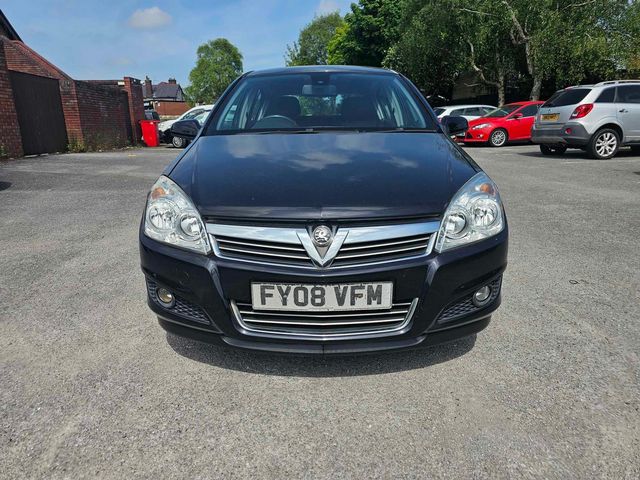 Vauxhall Astra 1.6i 16v Elite 5dr (2008) - Picture 2