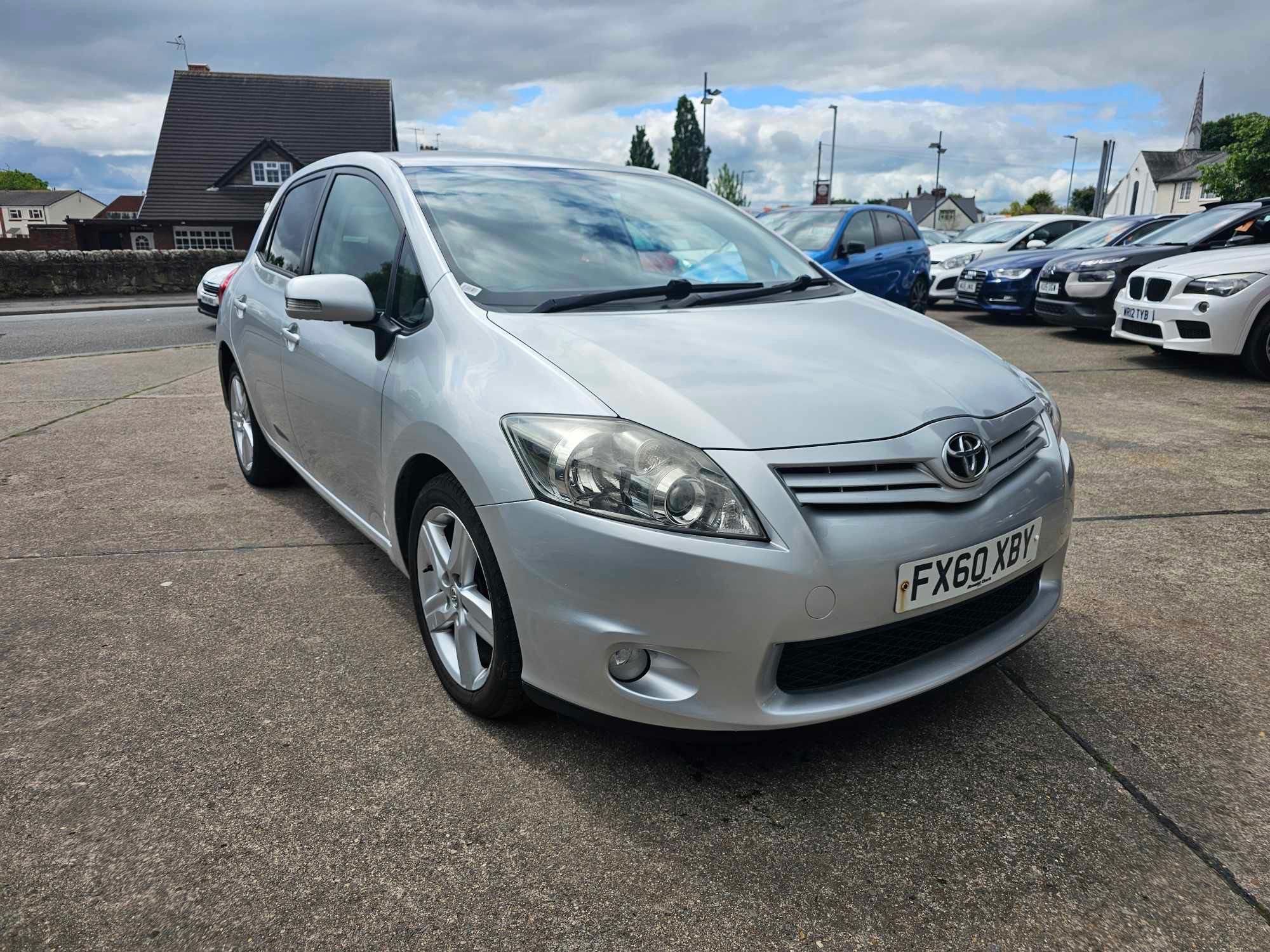 ToyotaAuris1.6 V-Matic SR Euro 5 5dr for sale