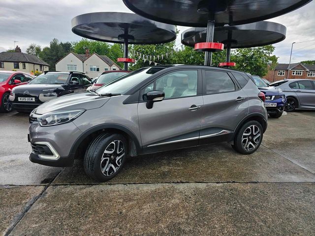 Renault Captur 1.5 dCi ENERGY Iconic Euro 6 (s/s) 5dr (2019) - Picture 18