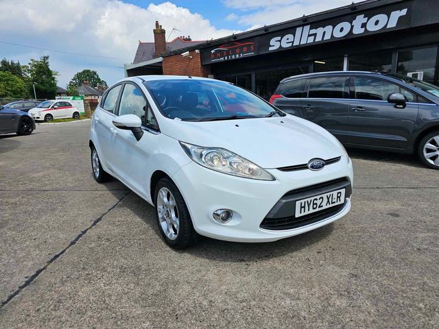 Ford Fiesta 1.25 Zetec 5dr (2012) - Picture 20