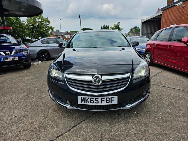 Vauxhall Insignia 1.6 CDTi ecoFLEX Elite Nav Sports Tourer Euro 6 (s/s) 5dr (2015) - Picture 4