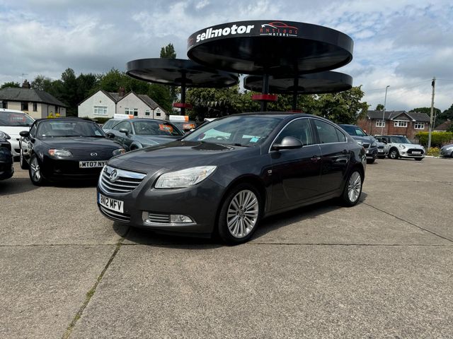 Vauxhall Insignia 2.0 CDTi ecoFLEX SE Euro 5 (s/s) 5dr (2012) - Picture 4