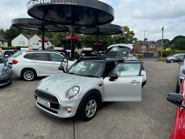 MINI Hatch 1.5 Cooper D Euro 6 (s/s) 5dr (2017) - Picture 18