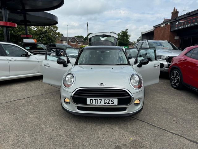 MINI Hatch 1.5 Cooper D Euro 6 (s/s) 5dr (2017) - Picture 19