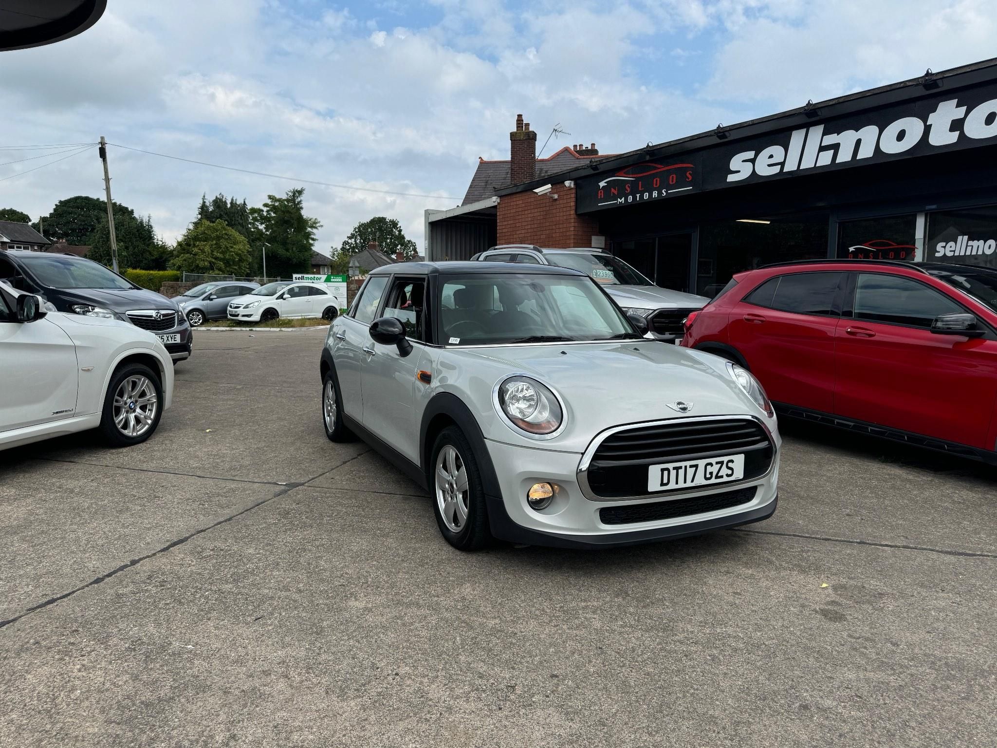 MINIHatch1.5 Cooper D Euro 6 (s/s) 5dr for sale