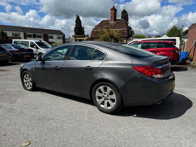 Vauxhall Insignia 2.0 CDTi SRi Auto Euro 5 5dr (2009) - Picture 7