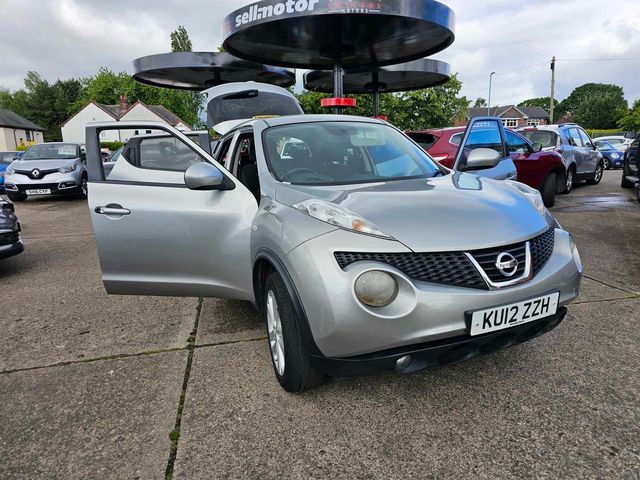 Nissan Juke 1.6 Acenta Premium Euro 5 (s/s) 5dr (2012) - Picture 14