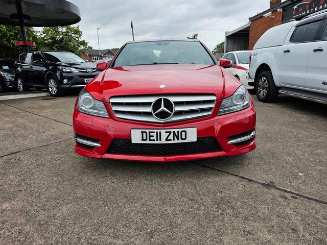 Mercedes-Benz C Class 2.1 C220 CDI BlueEfficiency Sport G-Tronic+ Euro 5 (s/s) 4dr (2011) - Picture 18