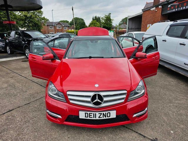 Mercedes-Benz C Class 2.1 C220 CDI BlueEfficiency Sport G-Tronic+ Euro 5 (s/s) 4dr (2011) - Picture 6