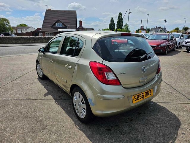 Vauxhall Corsa 1.4i 16v Club 5dr (2007) - Picture 15