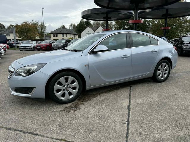 Vauxhall Insignia 1.6 CDTi ecoFLEX Tech Line Euro 6 (s/s) 5dr (2017) - Picture 3