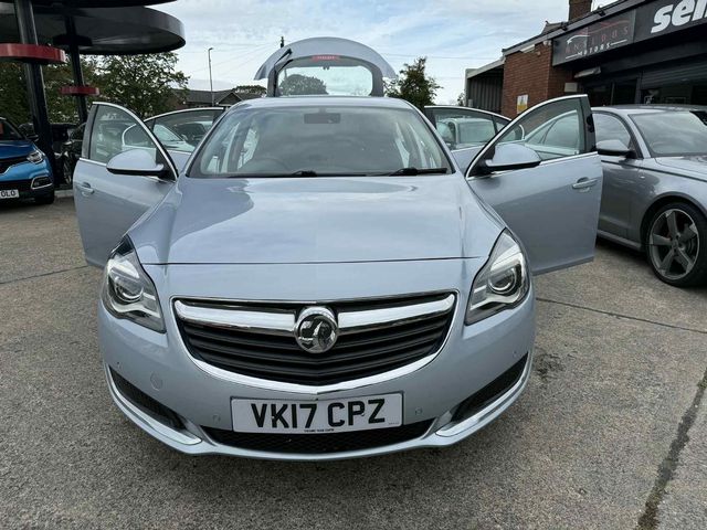 Vauxhall Insignia 1.6 CDTi ecoFLEX Tech Line Euro 6 (s/s) 5dr (2017) - Picture 7