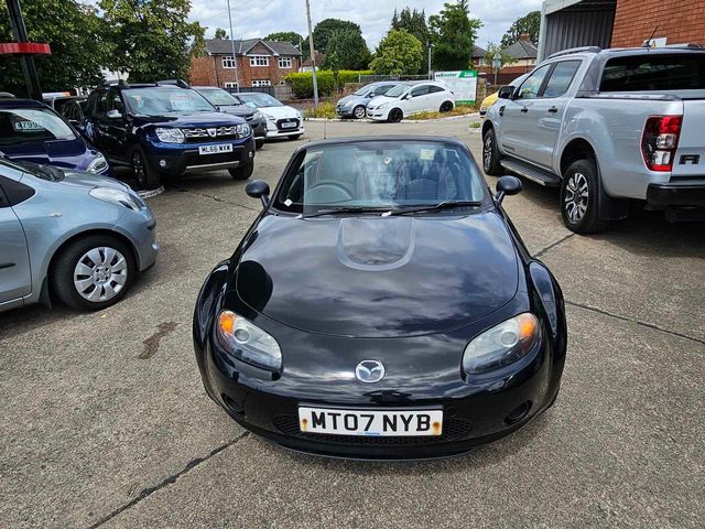 Mazda MX-5 2.0i (Option Pack) Roadster Euro 4 2dr (2007) - Picture 13