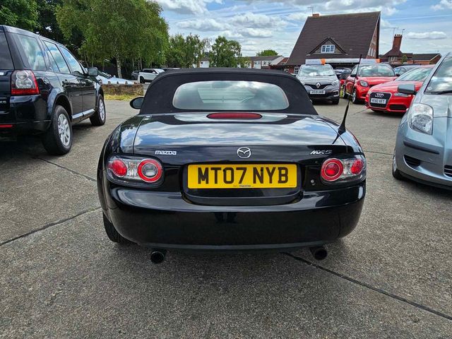 Mazda MX-5 2.0i (Option Pack) Roadster Euro 4 2dr (2007) - Picture 8