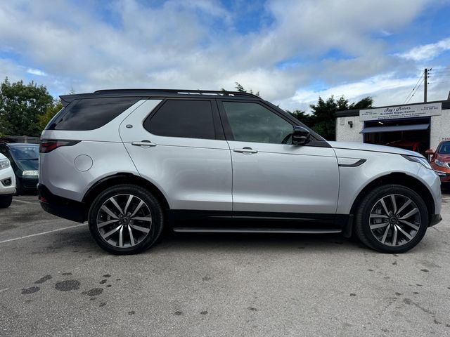 Land Rover Discovery 3.0 D300 MHEV R-Dynamic SE Auto 4WD Euro 6 (s/s) 5dr (2023) - Picture 26