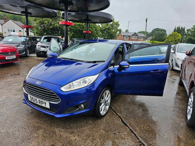 Ford Fiesta 1.0T EcoBoost Titanium Euro 6 (s/s) 5dr (2015) - Picture 13