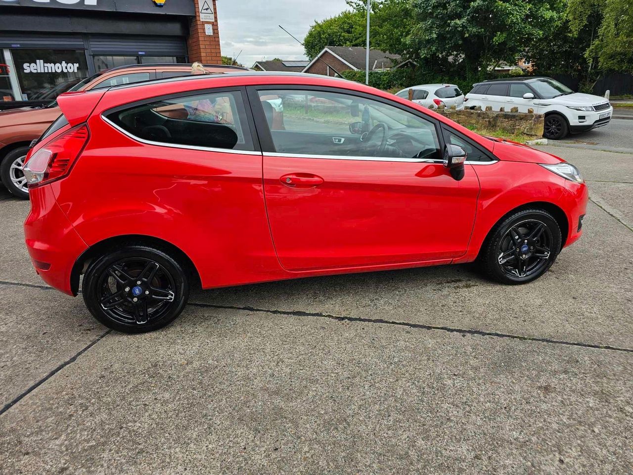 Ford Fiesta 1.0T EcoBoost Zetec Euro 6 (s/s) 3dr - Picture 11 of 22