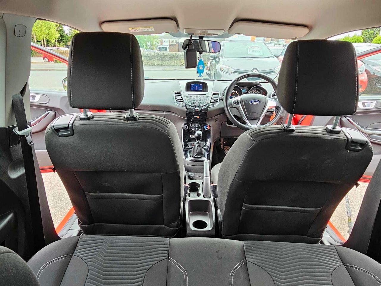 Ford Fiesta 1.0T EcoBoost Zetec Euro 6 (s/s) 3dr - Picture 18 of 22
