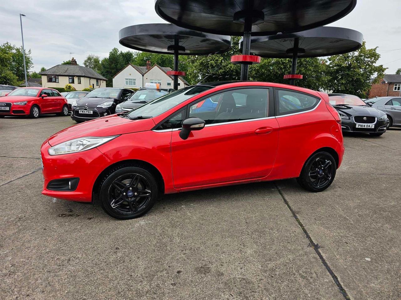 Ford Fiesta 1.0T EcoBoost Zetec Euro 6 (s/s) 3dr - Picture 6 of 22