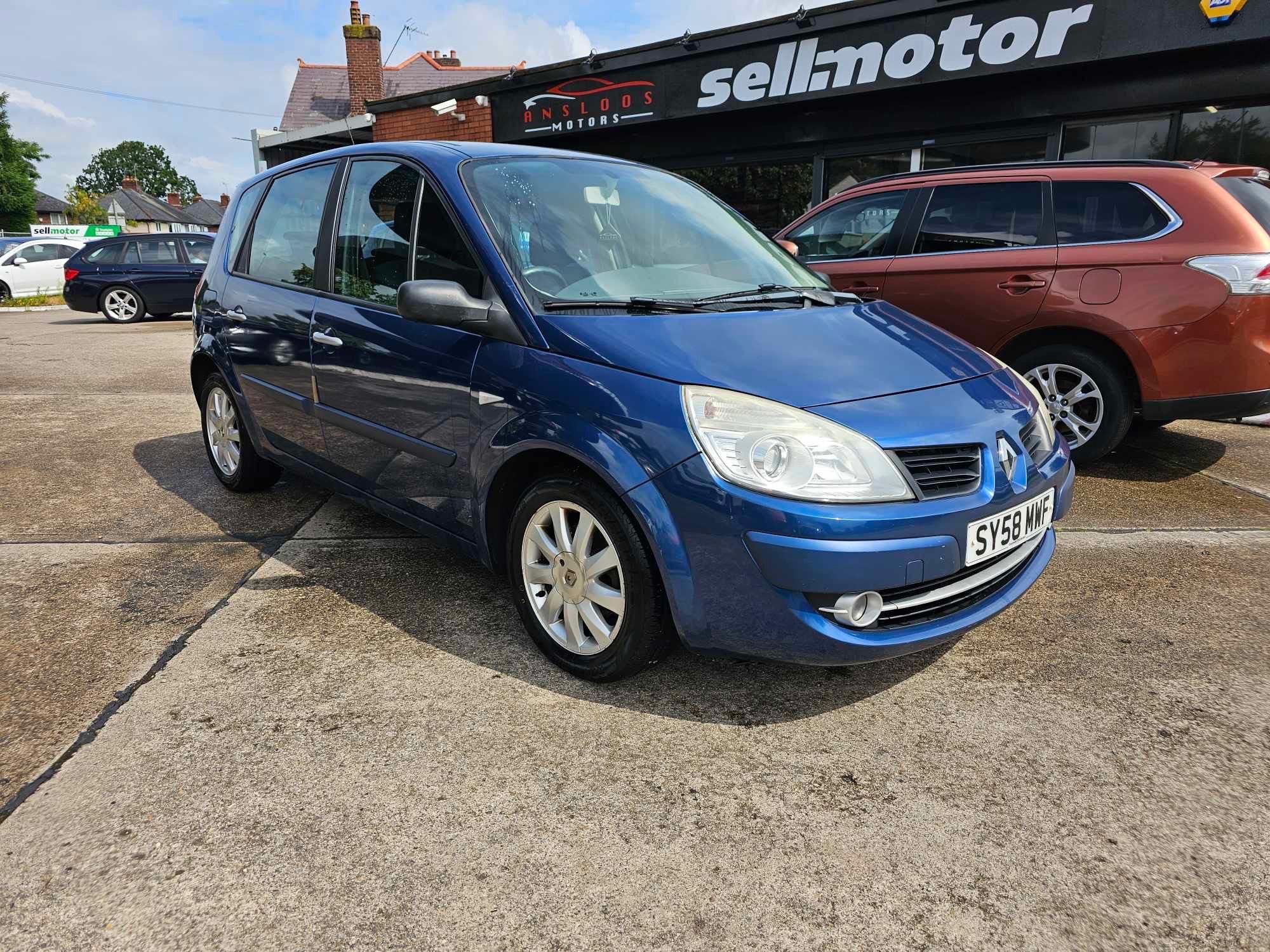 RenaultScenic1.6 VVT Dynamique 5dr for sale