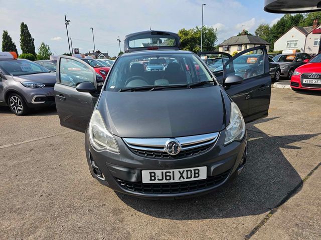 Vauxhall Corsa 1.4 16V Excite Euro 5 5dr (A/C) (2011) - Picture 21